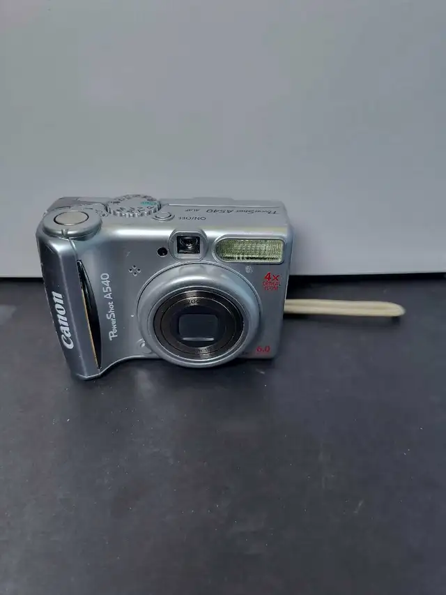 CANON POWERSHOT A540 DIGITAL CAMERA