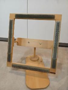 Sit on Swivel, gripper stand for rug hooking