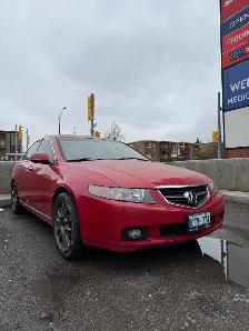 2004 Acura TSX 6 Speed Manual - Photo 2