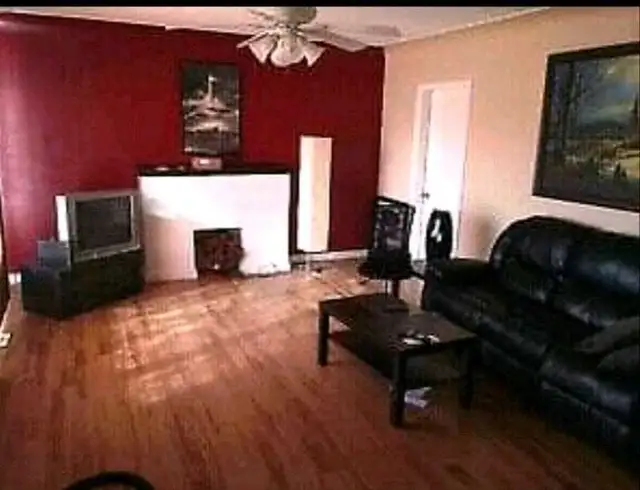 Room Available Now North of Downtown Edmonton - Photo 3