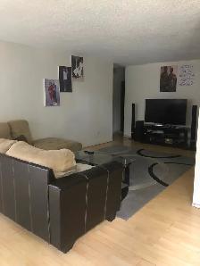 $550 room for rent near 8th st centre Mall - Photo 3