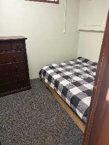 Basement apartment suite. - Photo 4