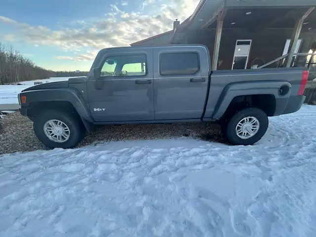 09 Hummer H3T