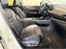 2023 Nissan Rogue Platinum / AWD / 1 Owner / Fully Appointed - Photo 4