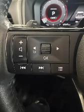 2023 Nissan Rogue Platinum / AWD / 1 Owner / Fully Appointed - Photo 19