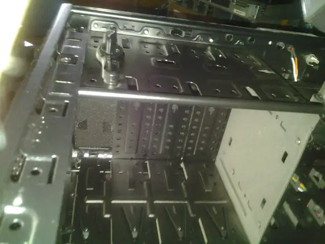 asus 4gen i5 3.2ghz 16g 1600 thermaltake 10 drive midtower   ssd - Photo 10