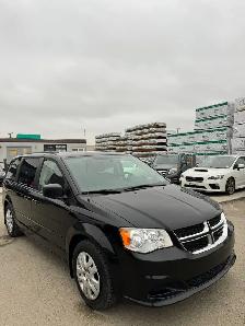 2015 Dodge Grand Caravan SXT : Low Mileage, No Reported Accident - Photo 3