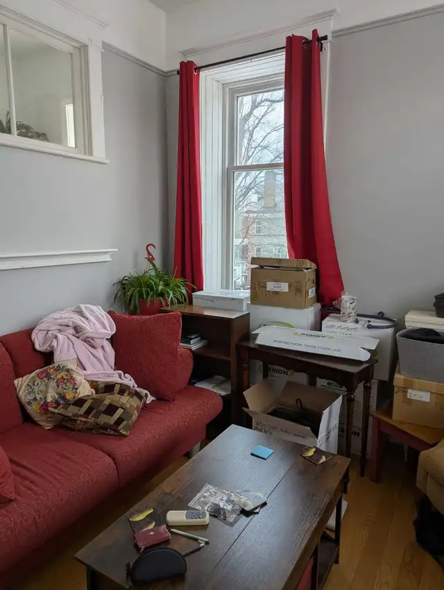 Beautiful 2-bedroom apartment in Heart of Downtown - Photo 9