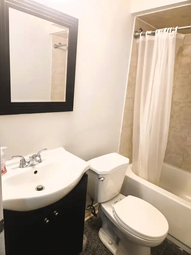 COZY BASEMENT 1 BED 1 BATH BRAMPTON - Photo 8