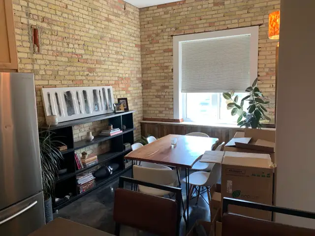 2 Bedroom Loft Apartment - Photo 3