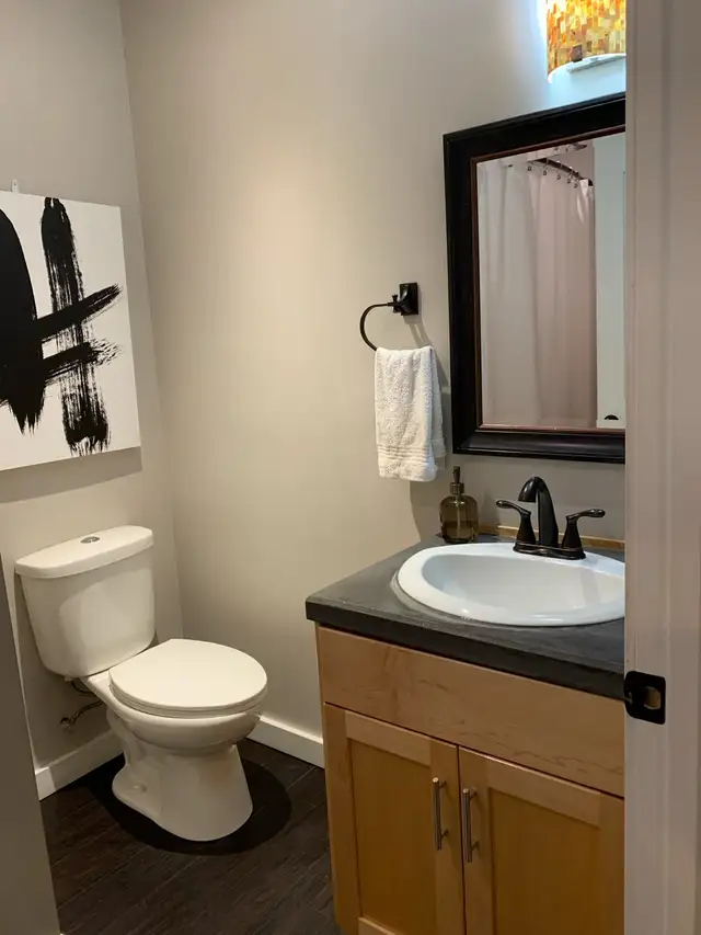 2 Bedroom Loft Apartment - Photo 9