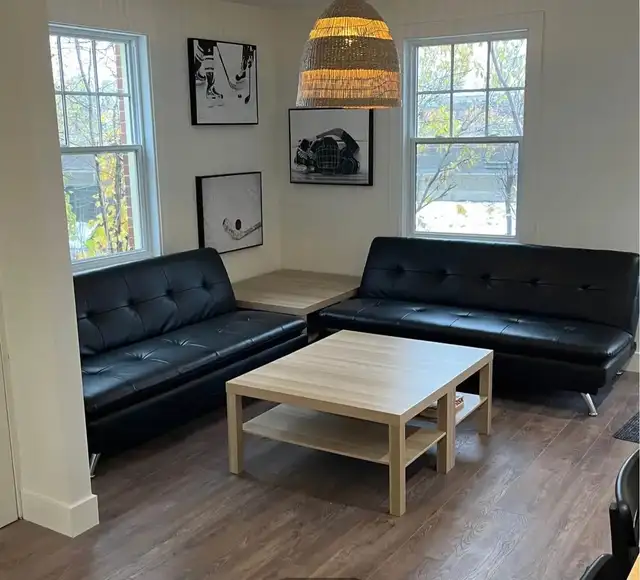 STUDENT HOUSING AVAILABLE – 5 BEDROOM HOUSE - Photo 3