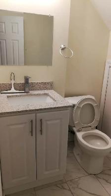 @ North York, Sheppard Leslie, Room Rent-2Min Walk to TTC Subway - Photo 2