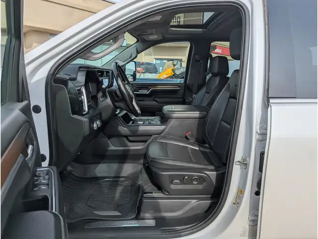 2024 GMC Sierra 3500HD Denali Diesel/Nav/Sunroof/Heads-UP Displa - Photo 18