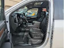 2024 GMC Sierra 3500HD Denali Diesel/Nav/Sunroof/Heads-UP Displa - Photo 18