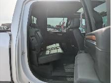 2024 GMC Sierra 3500HD Denali Diesel/Nav/Sunroof/Heads-UP Displa - Photo 24