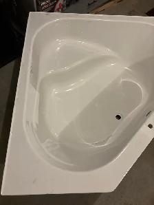 Maxx 60x60 Corner Tub