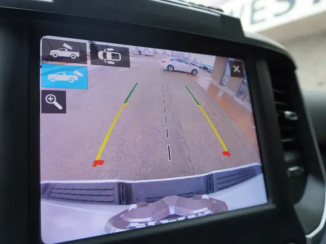 2021 Dodge Ram 2500 UPGRADED BIG HORN.... OFF ROAD 2HZ PACKAGE! - Photo 19
