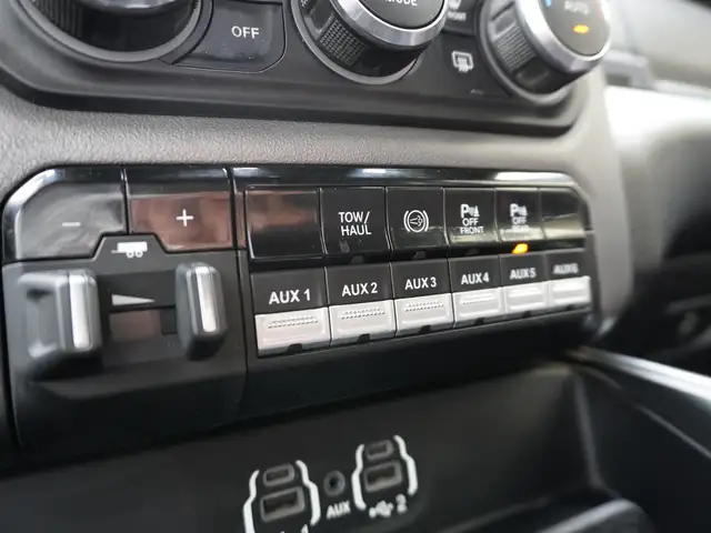2021 Dodge Ram 2500 UPGRADED BIG HORN.... OFF ROAD 2HZ PACKAGE! - Photo 27