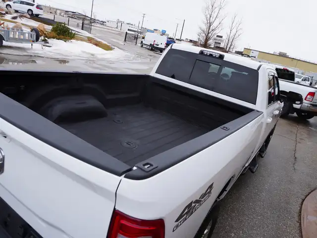 2021 Dodge Ram 2500 UPGRADED BIG HORN.... OFF ROAD 2HZ PACKAGE! - Photo 56