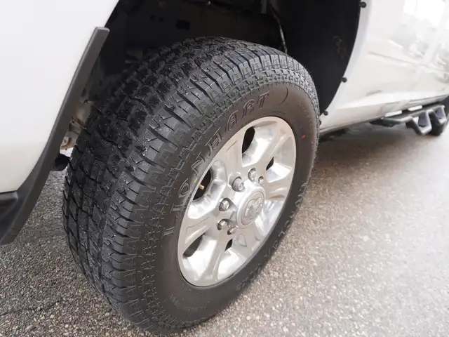 2021 Dodge Ram 2500 UPGRADED BIG HORN.... OFF ROAD 2HZ PACKAGE! - Photo 57