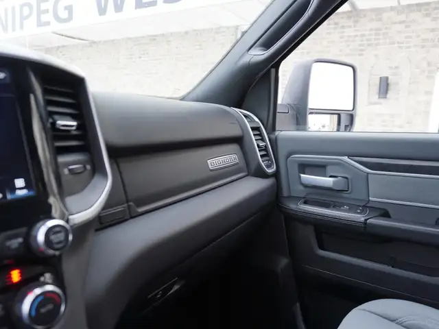 2023 Dodge Ram 2500 BIG HORN, LOADED BUCKETS AND CONSOLE CLEAN T - Photo 27