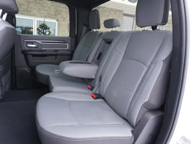 2023 Dodge Ram 2500 BIG HORN, LOADED BUCKETS AND CONSOLE CLEAN T - Photo 32