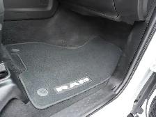 2023 Dodge Ram 2500 BIG HORN, LOADED BUCKETS AND CONSOLE CLEAN T - Photo 36