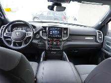 2023 Dodge Ram 2500 BIG HORN, LOADED BUCKETS AND CONSOLE CLEAN T - Photo 47