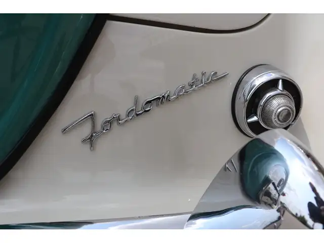 1954 Ford Crestline Skyliner GLASS ROOF, VERY RARE 1 YEAR ONLY, - Photo 30