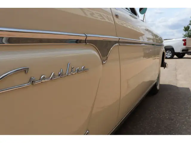 1954 Ford Crestline Skyliner GLASS ROOF, VERY RARE 1 YEAR ONLY, - Photo 33