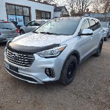 2017 Hyundai Santa Fe XL Luxury AWD, 3.3l 6cyl, 6 seats, extra s