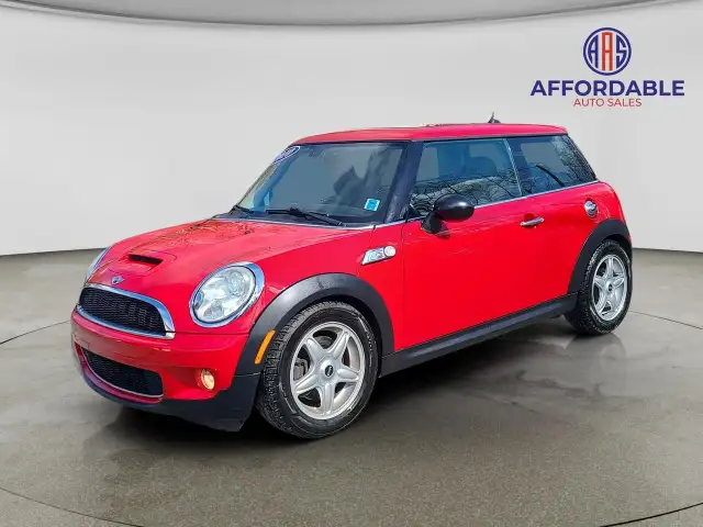 2010 MINI Cooper S - Photo 2