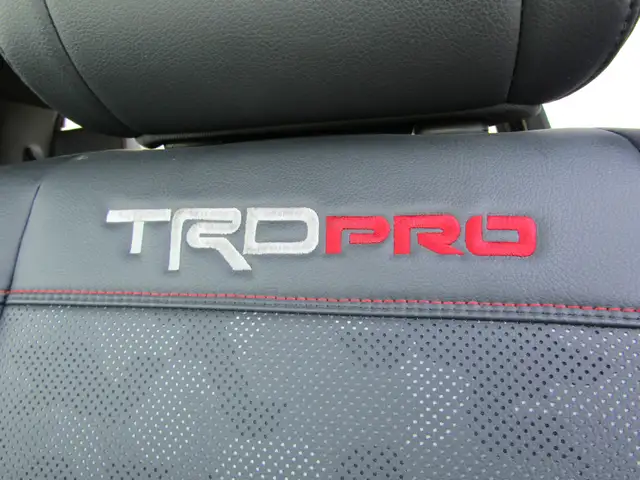 2025 Toyota Tundra 4x4 Crewmax TRD PRO Limited Hybrid LEATHER / - Photo 16