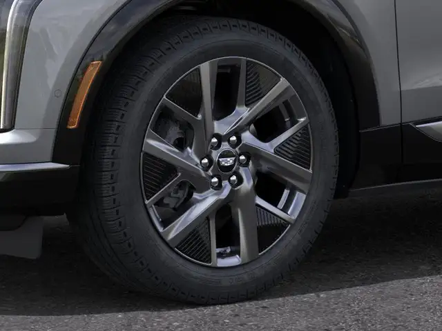 2026 Cadillac OPTIQ Luxury - $387 B/W - Photo 9
