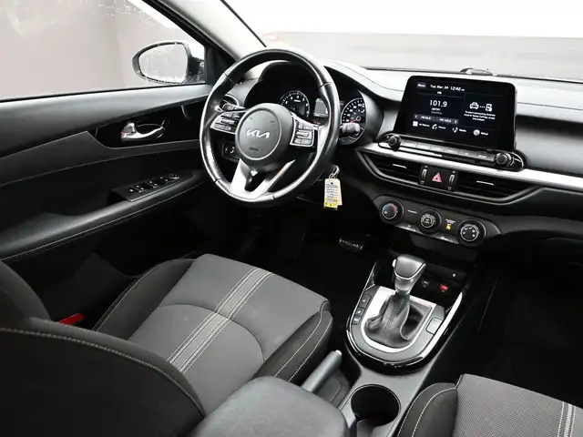 2023 Kia Forte EX Call 902-466-9550 Android Auto / Apple CarPlay - Photo 24