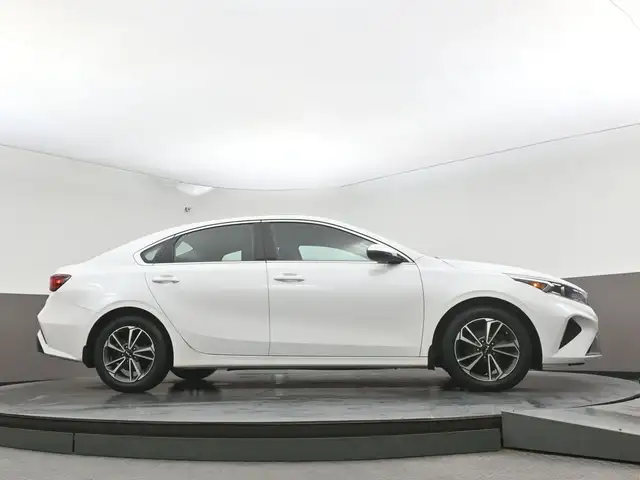 2023 Kia Forte EX Call 902-466-9550 Android Auto / Apple CarPlay - Photo 34