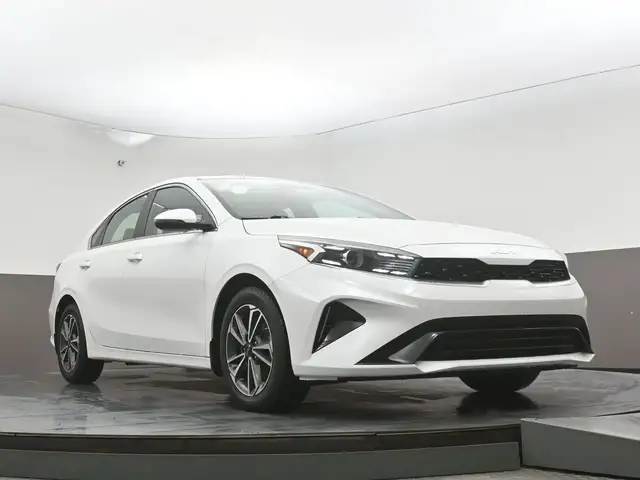 2023 Kia Forte EX Call 902-466-9550 Android Auto / Apple CarPlay - Photo 35