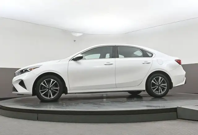 2023 Kia Forte EX Call 902-466-9550 Android Auto / Apple CarPlay - Photo 37
