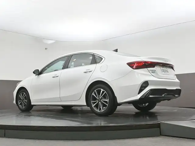 2023 Kia Forte EX Call 902-466-9550 Android Auto / Apple CarPlay - Photo 39