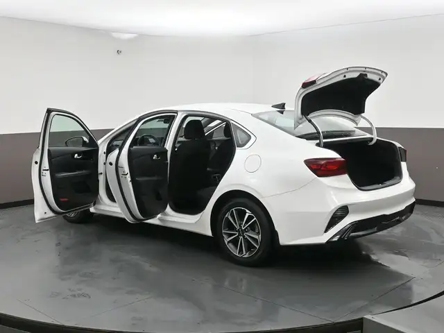 2023 Kia Forte EX Call 902-466-9550 Android Auto / Apple CarPlay - Photo 54