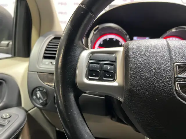 2017 Dodge Grand Caravan - Photo 22