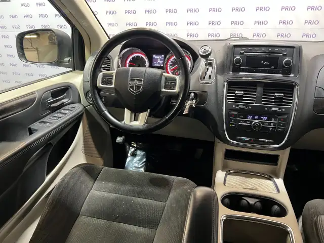 2017 Dodge Grand Caravan - Photo 28