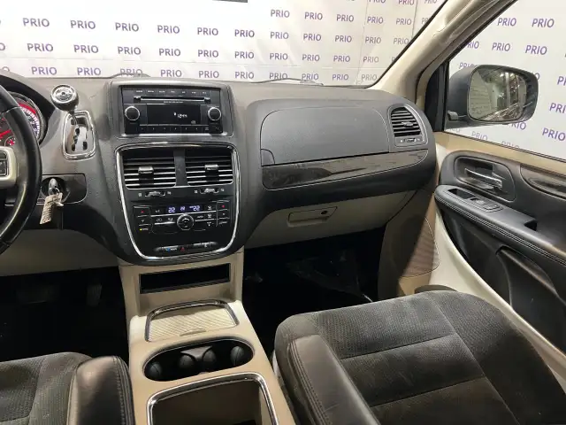 2017 Dodge Grand Caravan - Photo 29