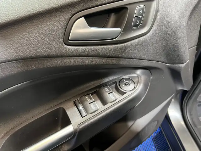 2019 Ford Escape - Photo 10