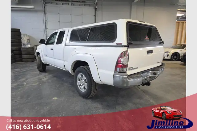 2015 Toyota Tacoma SR5 V6 CABSR5 V6 4X4 - Photo 2