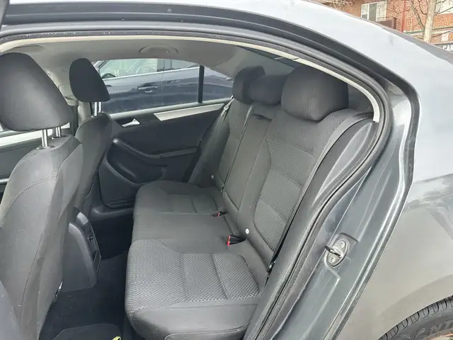 2013 Volkswagen Jetta Sedan 4dr 2.5L Automatic Comfortline - Photo 17