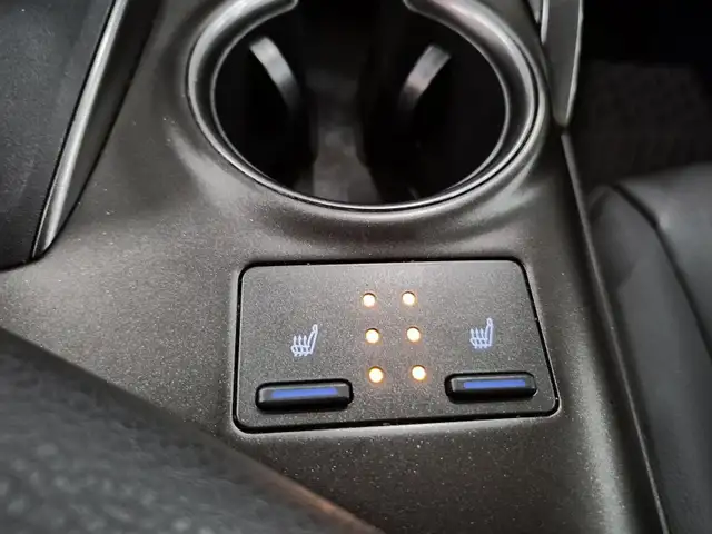 2024 Toyota Camry SE SE | Heated Seats & Steering - Photo 17