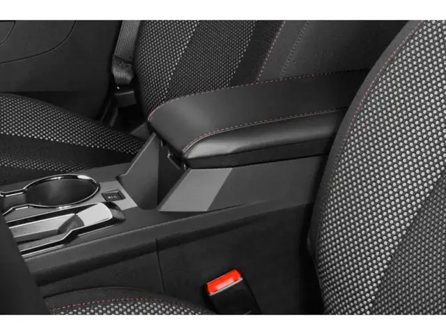 2015 Chevrolet Equinox 1LT - Photo 11