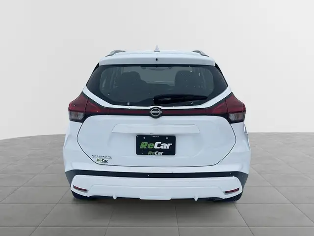2025 Nissan Kicks Play SV SV | Heated Seats & Steering - Photo 3